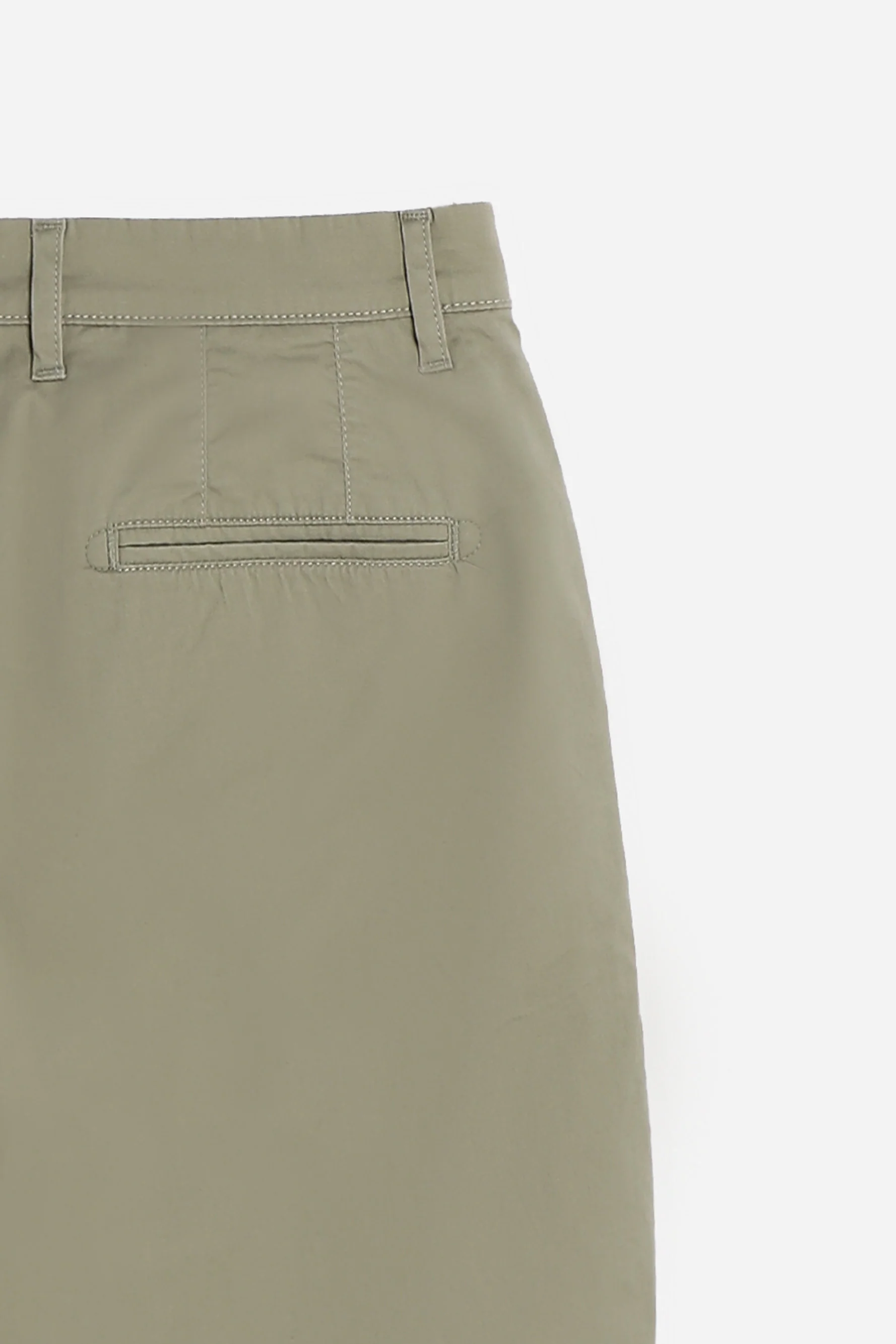 BERMUDA CHINO BASIC KAKI - Image 4