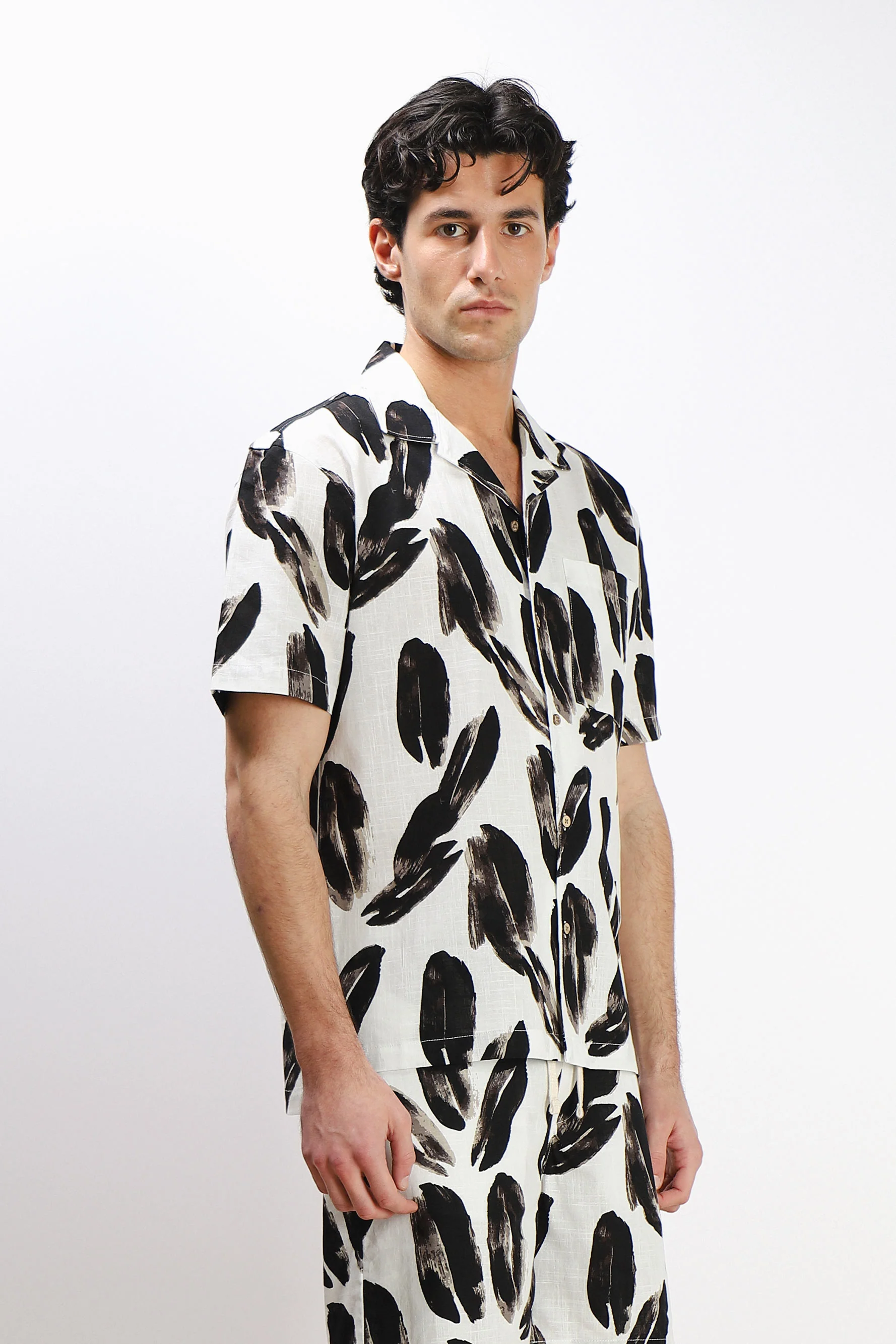 CAMICIA COLLO BOWLING MEZZA MANICA CON TASCHINO F BIANCO - Image 3