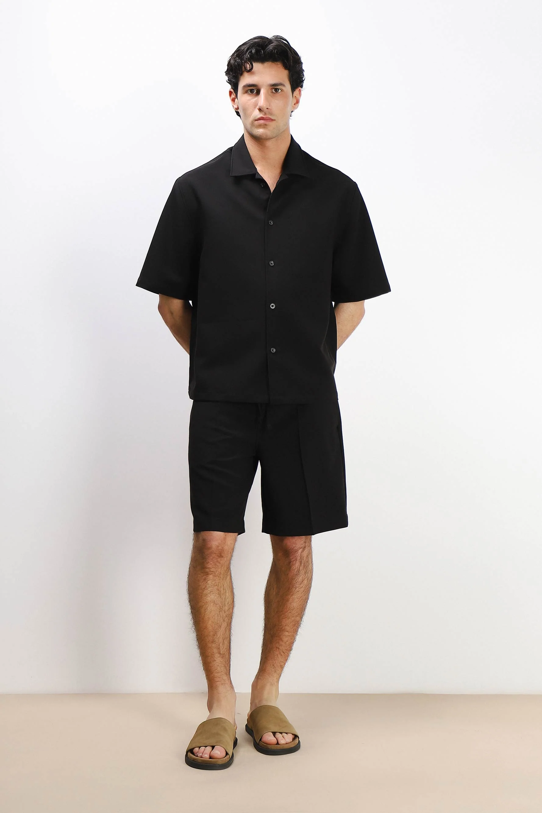 CAMICIA MEZZA MANICA COLLO BOWLING NERO - Image 2