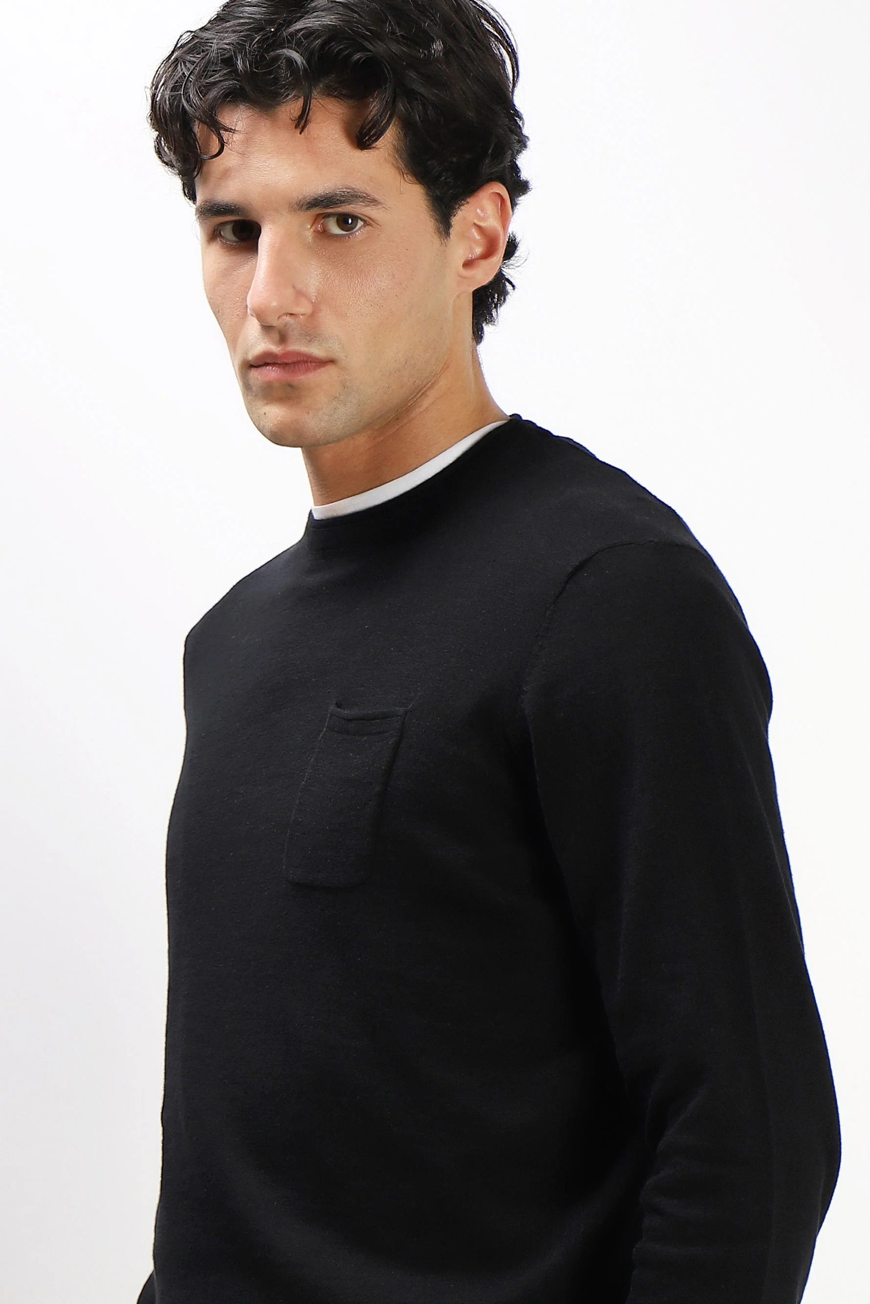 MAGLIA IN COTONE SLUB E TASCHINO NERO - Image 5